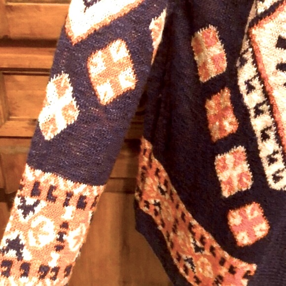 FLYING TOMATO SOUTHWEST SWEATER - Picture 3 of 10